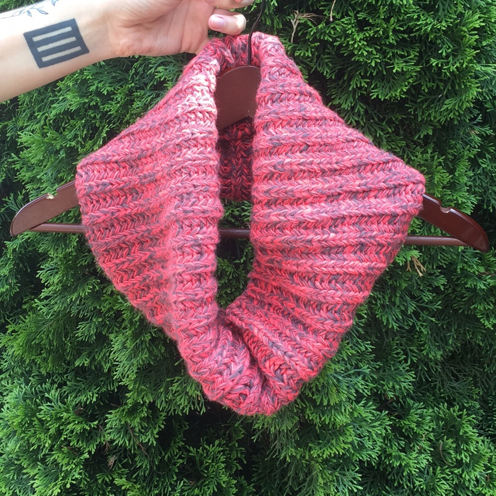 Knit circle scarf